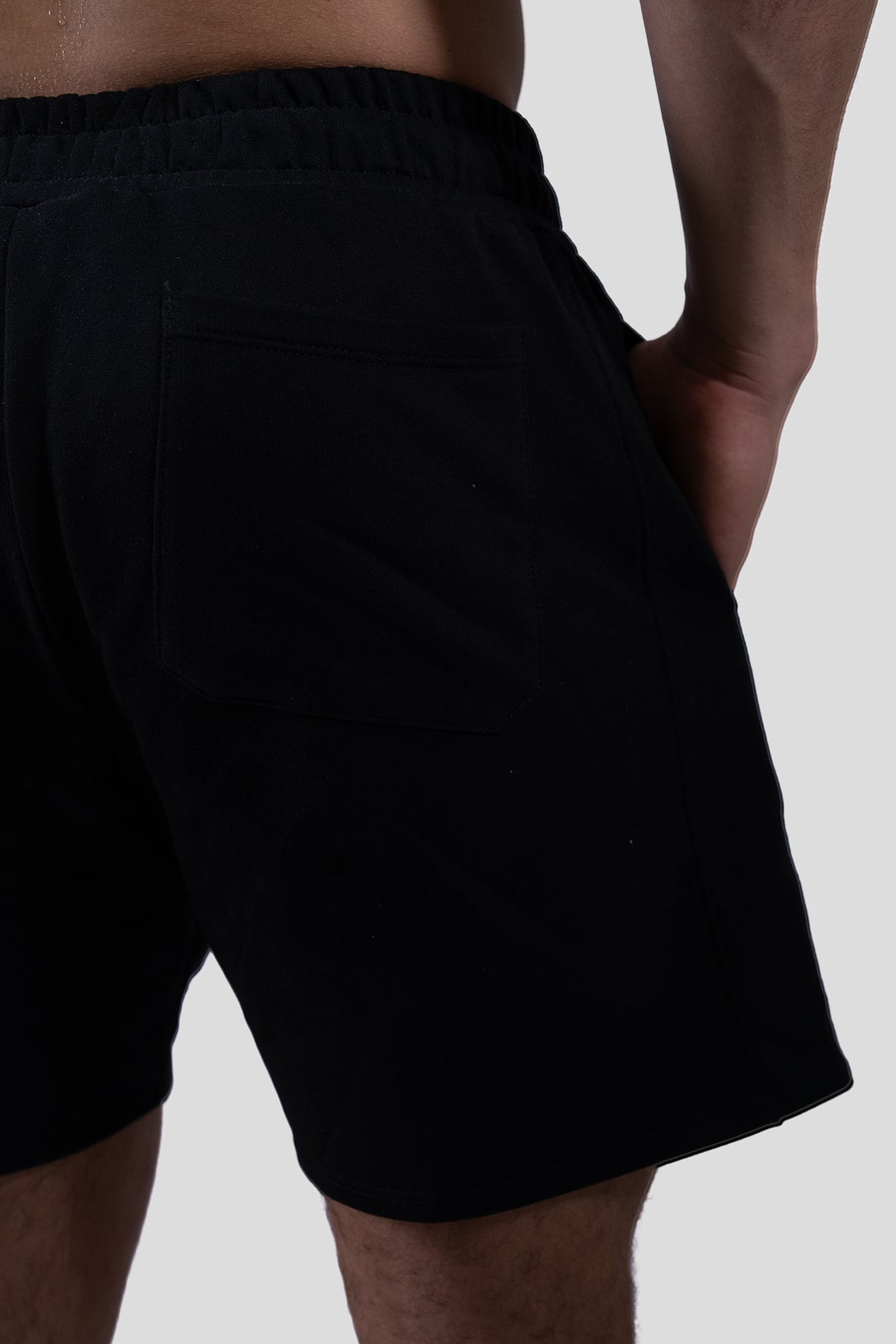 SHORT SLIM ESSENTIAL - NEGRO
