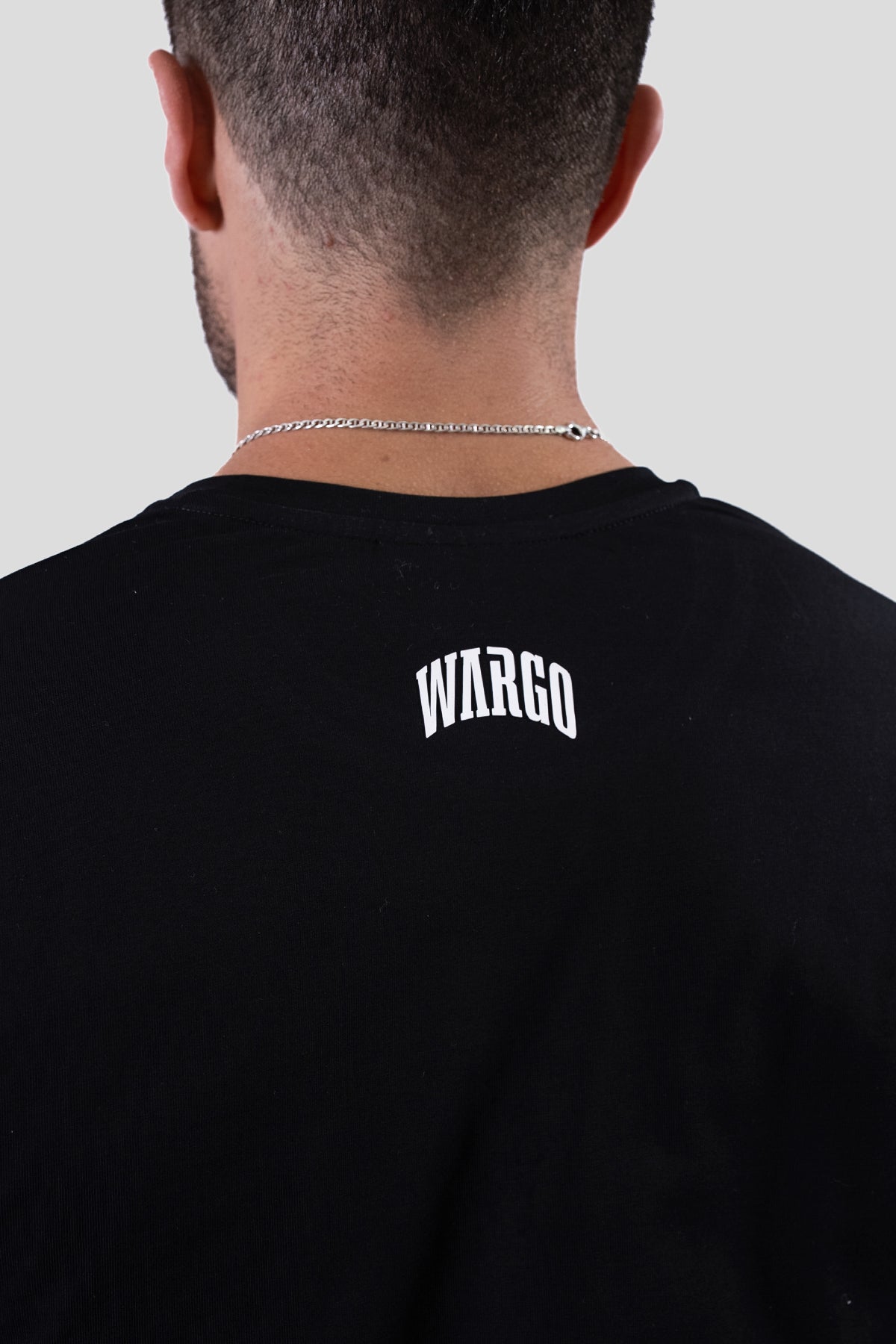 CAMISETA SLIM TEE ESSENTIAL - NEGRO