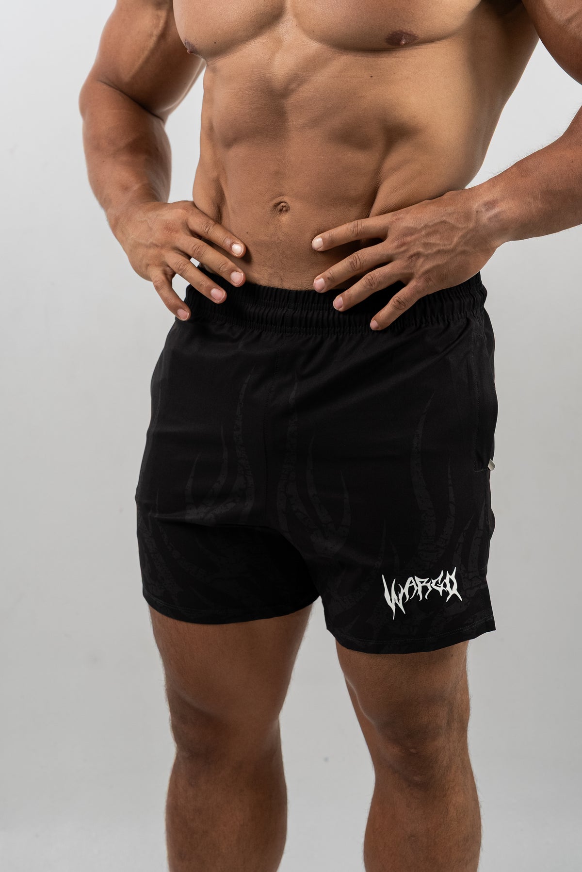 SHORT FLAME ESSENTIALS - NEGRO