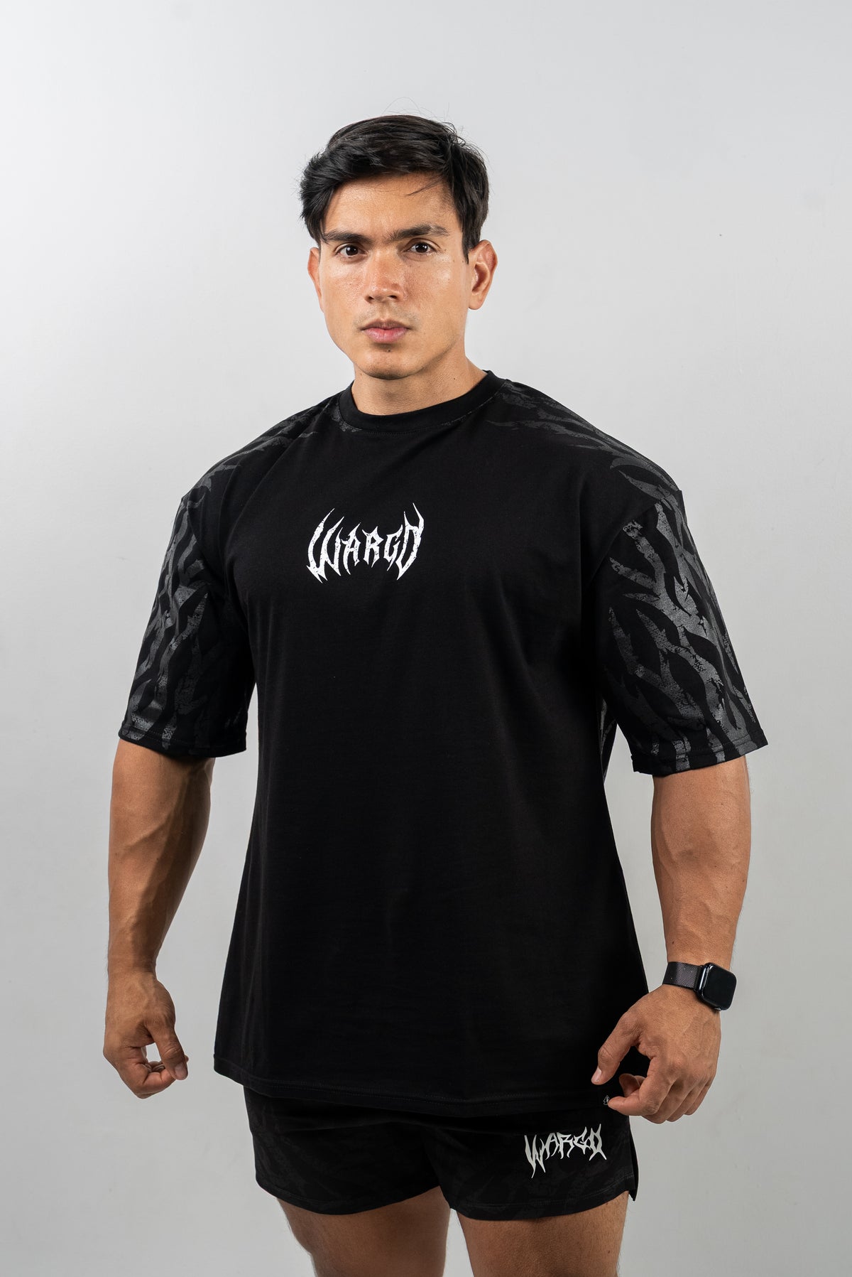 CAMISETA OVERSIZE FLAME ESSENTIALS - NEGRO
