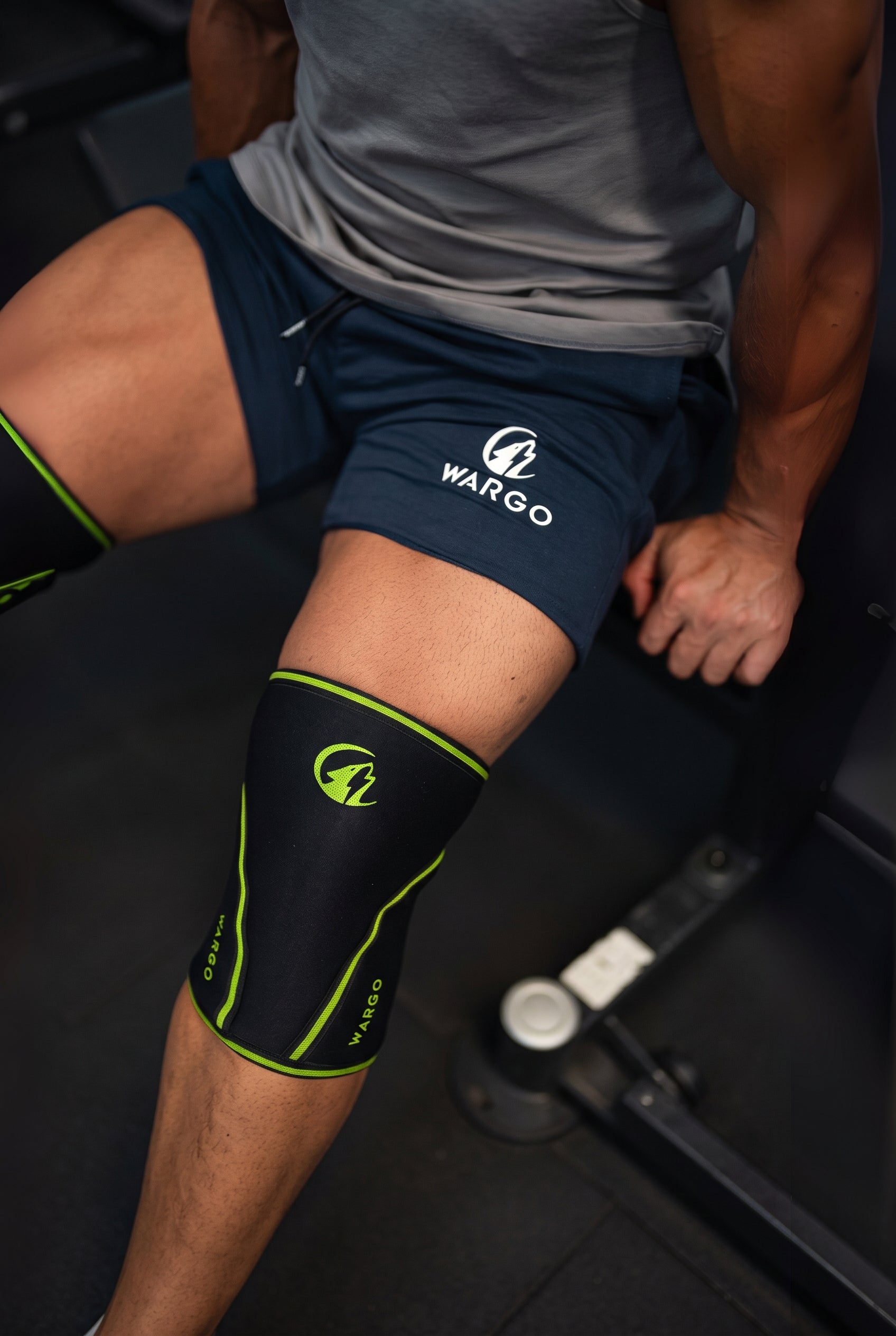 RODILLERAS 7 MM GYM - NEGRO/VERDE MILITAR