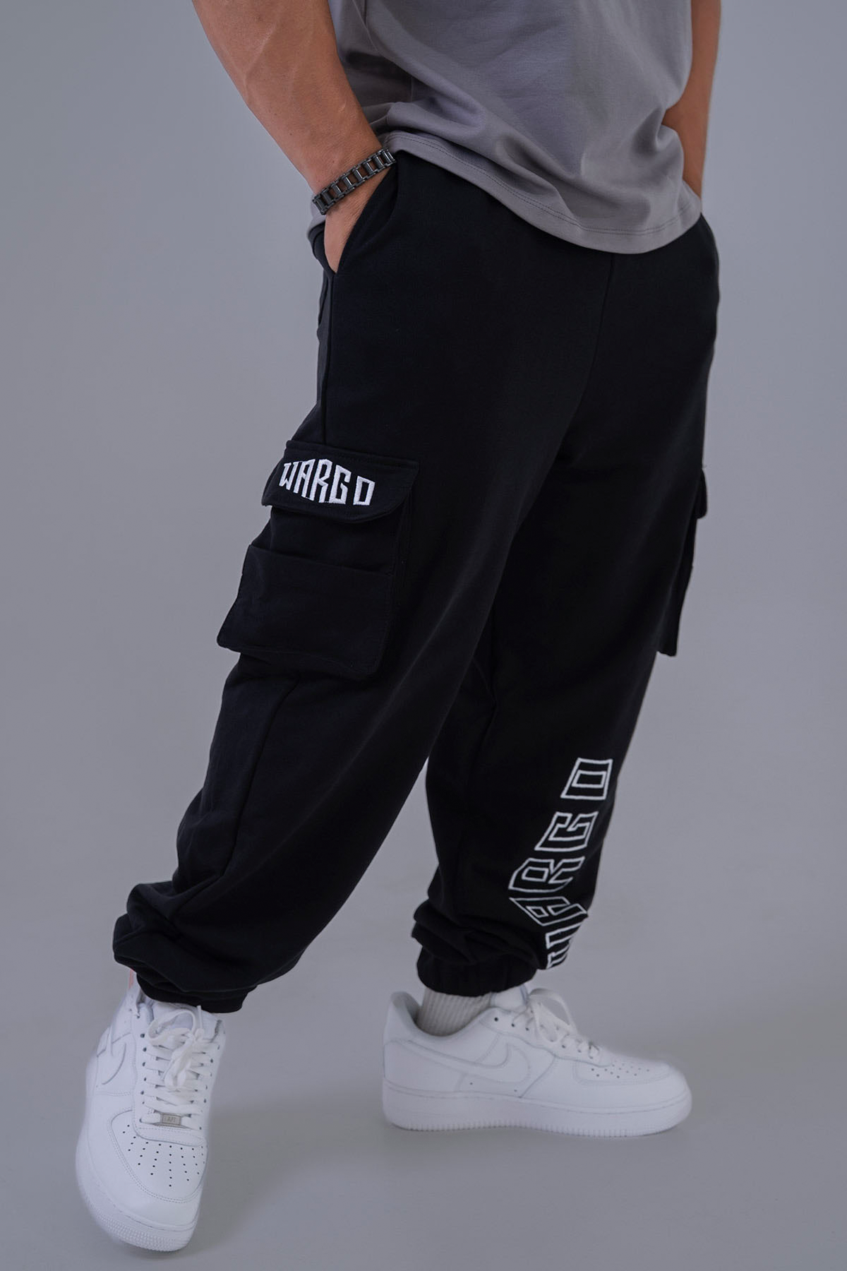 PANTALON JOGGER CARGO HOMBRE FRONTIER NEGRO - Main Image