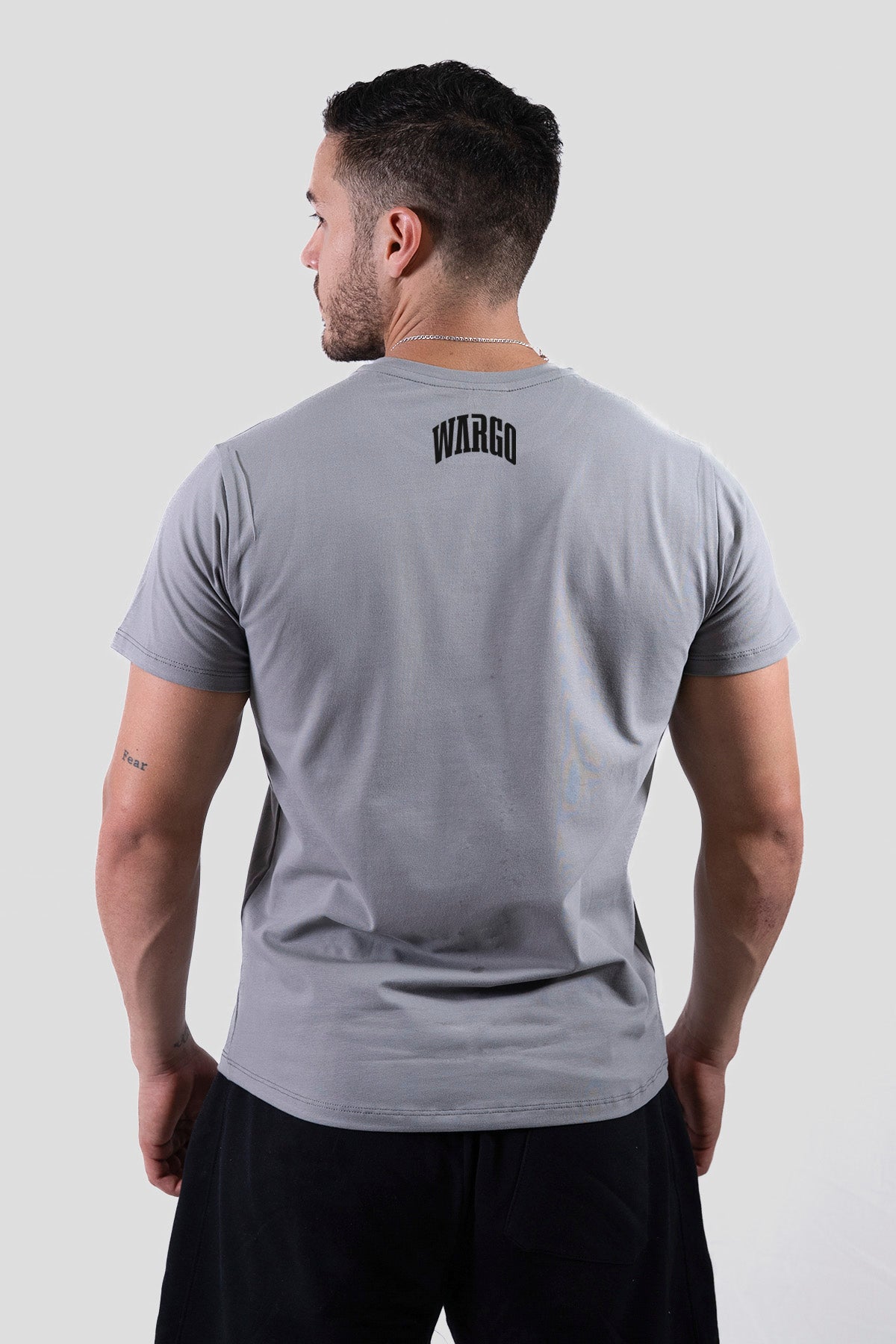 CAMISETA SLIM TEE ESSENTIAL - GRIS