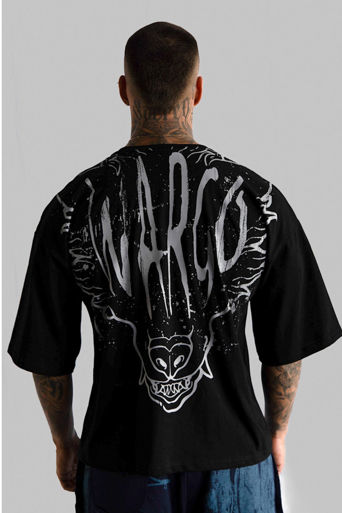 CAMISETA OVERSIZE DESERT - NEGRO