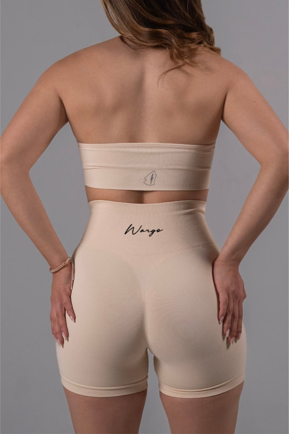 WARGO SIGNATURE SEAMLESS SHORT - CREAM