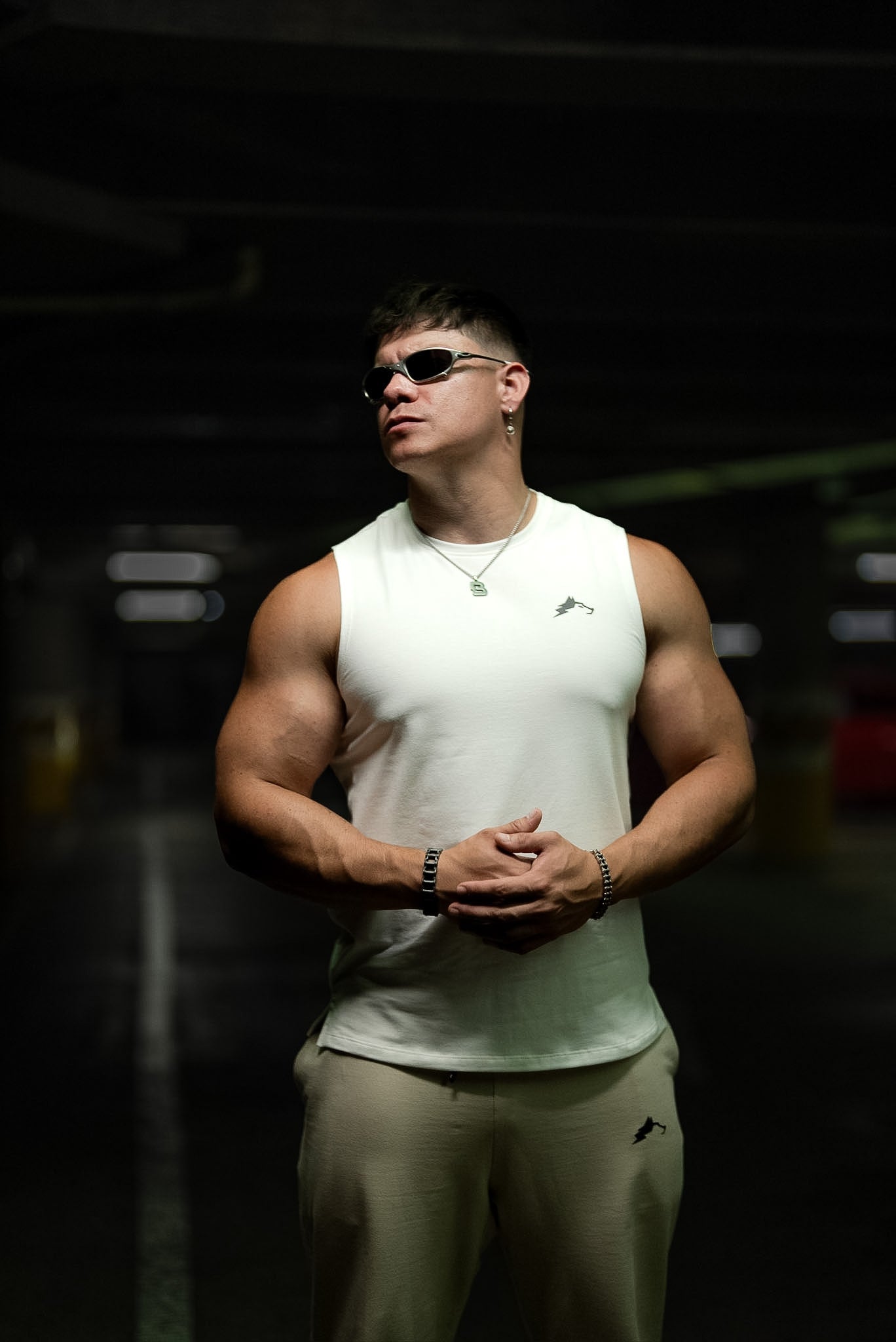 TANK SLIM ESSENTIAL - NEGRO