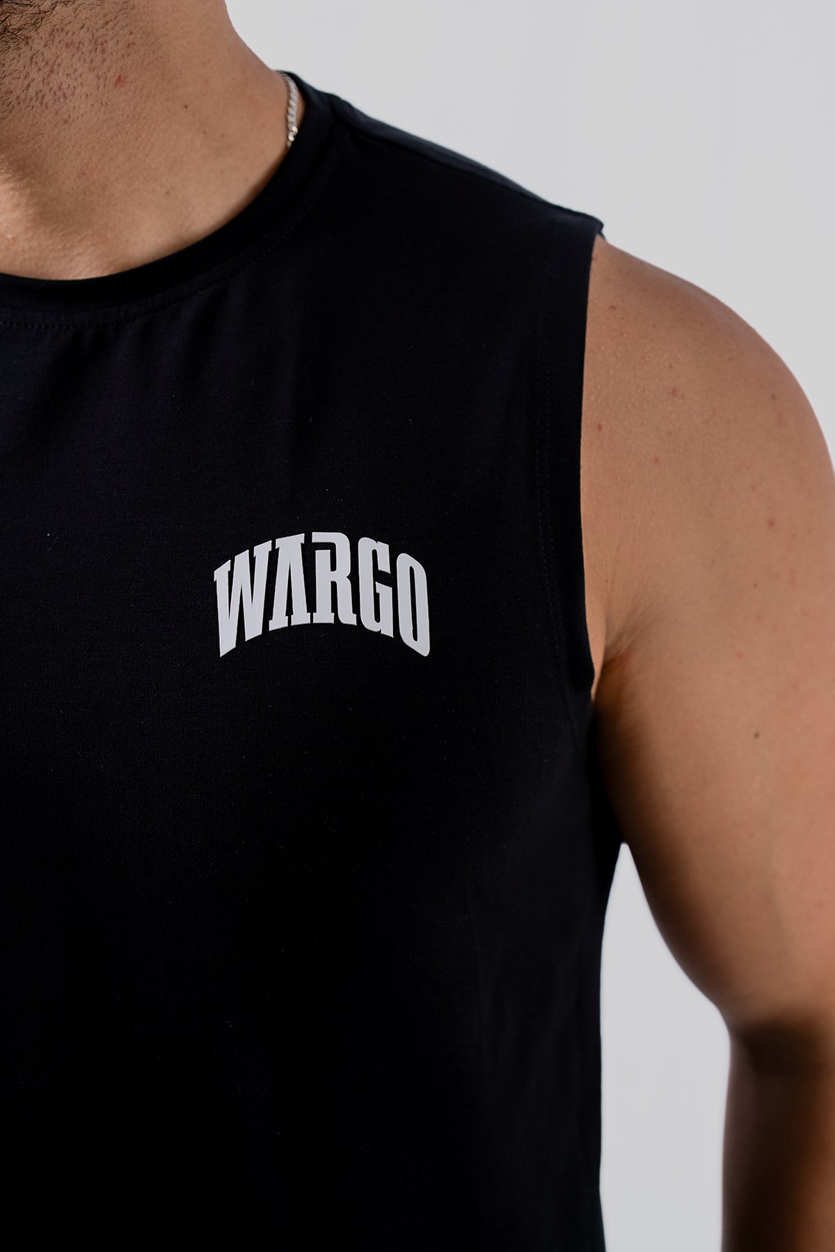 TANK SLIM 12/25 - NEGRO