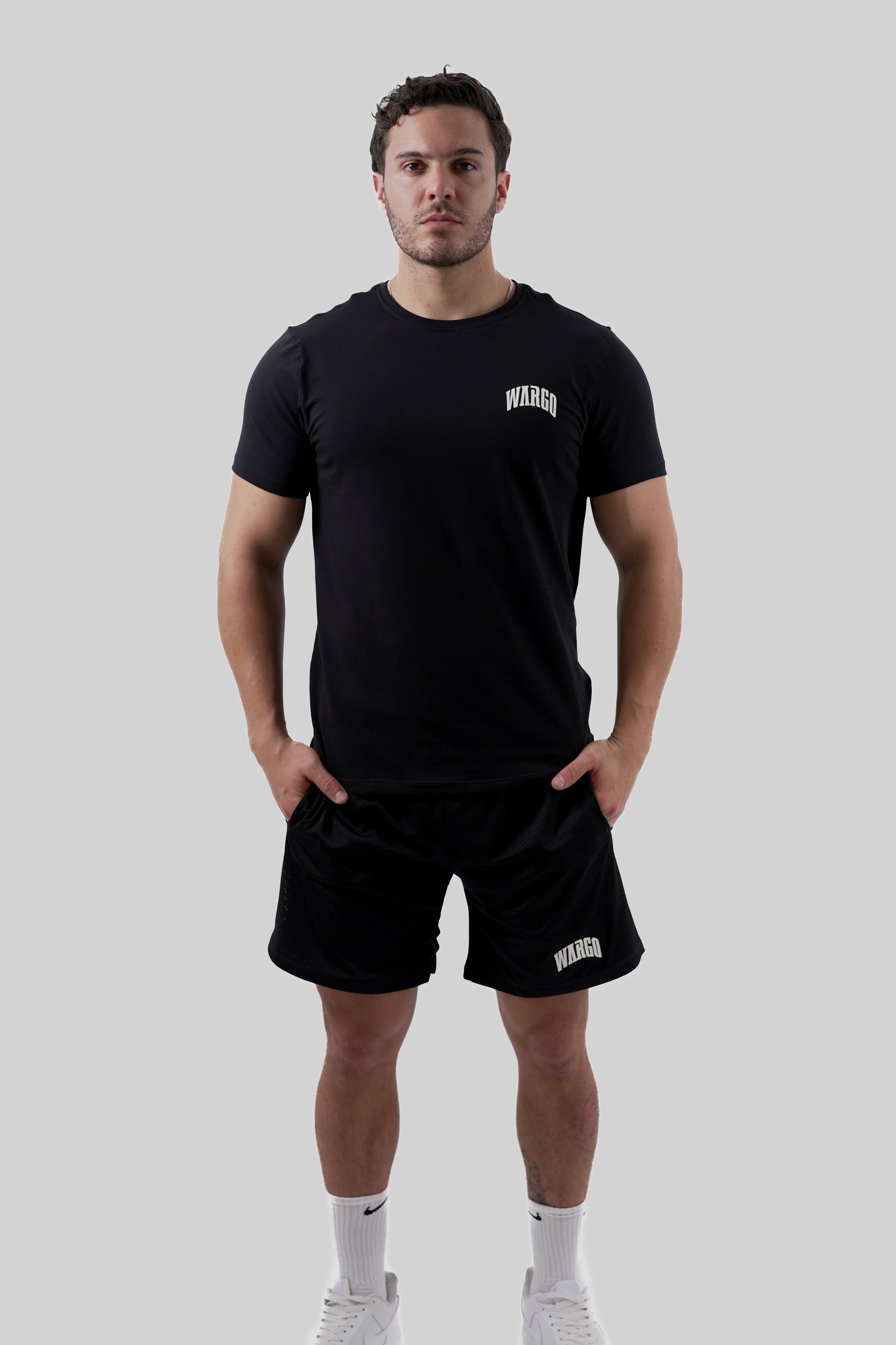 CAMISETA SLIM TEE 12/25 - NEGRO