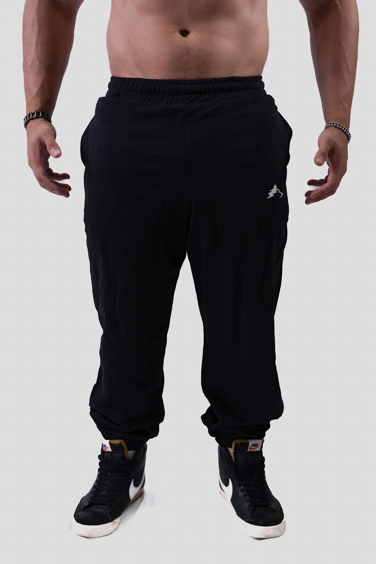 JOGGER ESSENTIAL - NEGRO