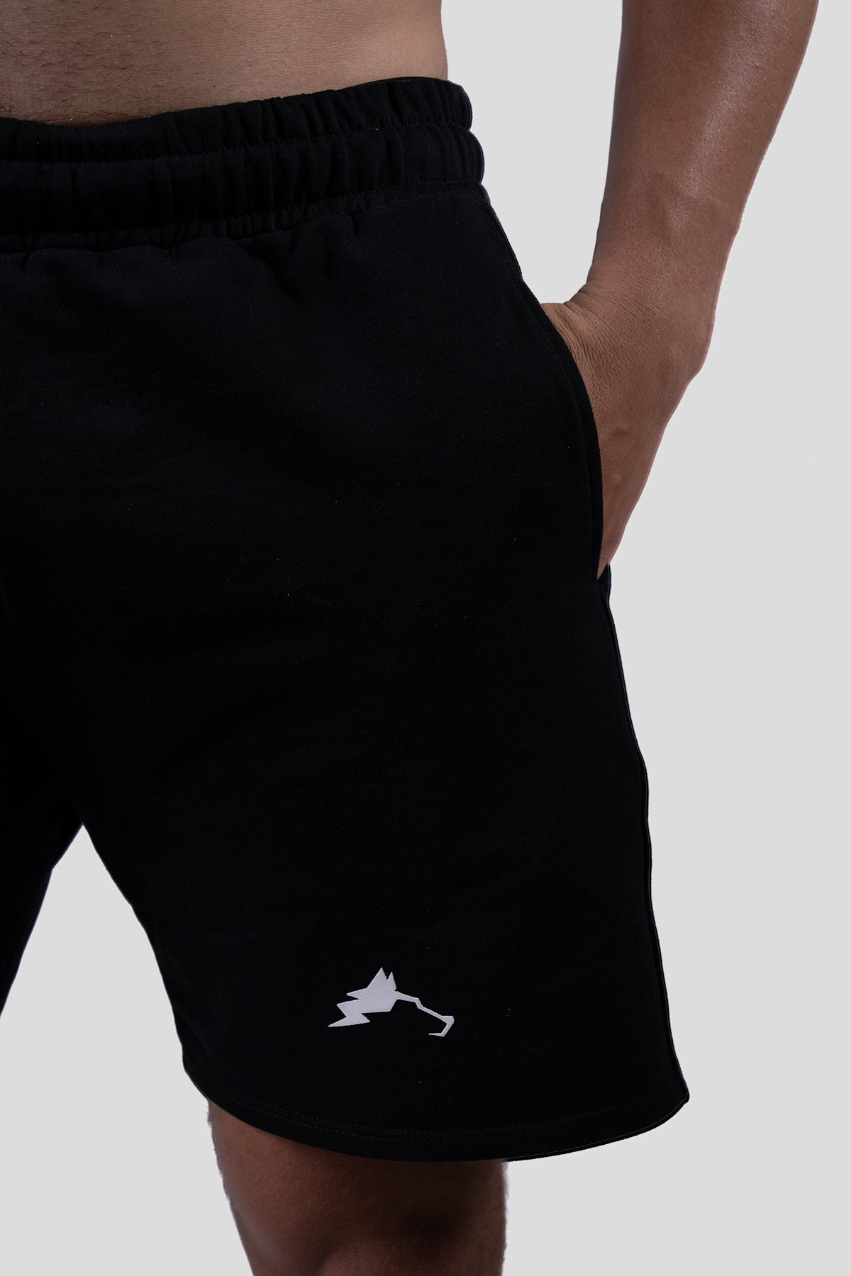 SHORT SLIM ESSENTIAL - NEGRO