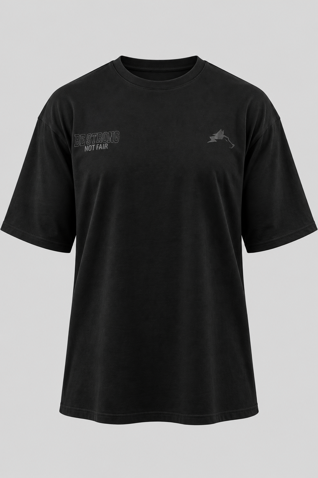 CAMISETA OVERSIZE LEGACY ESSENTIALS  - NEGRO