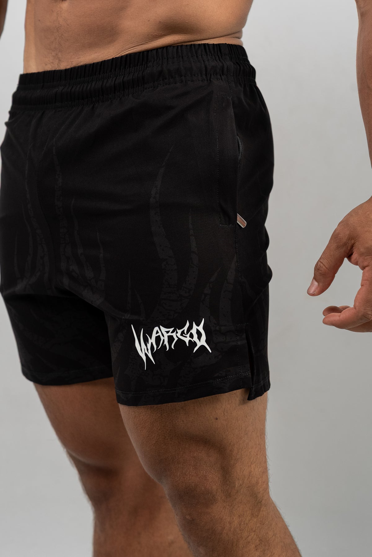 SHORT FLAME ESSENTIALS - NEGRO