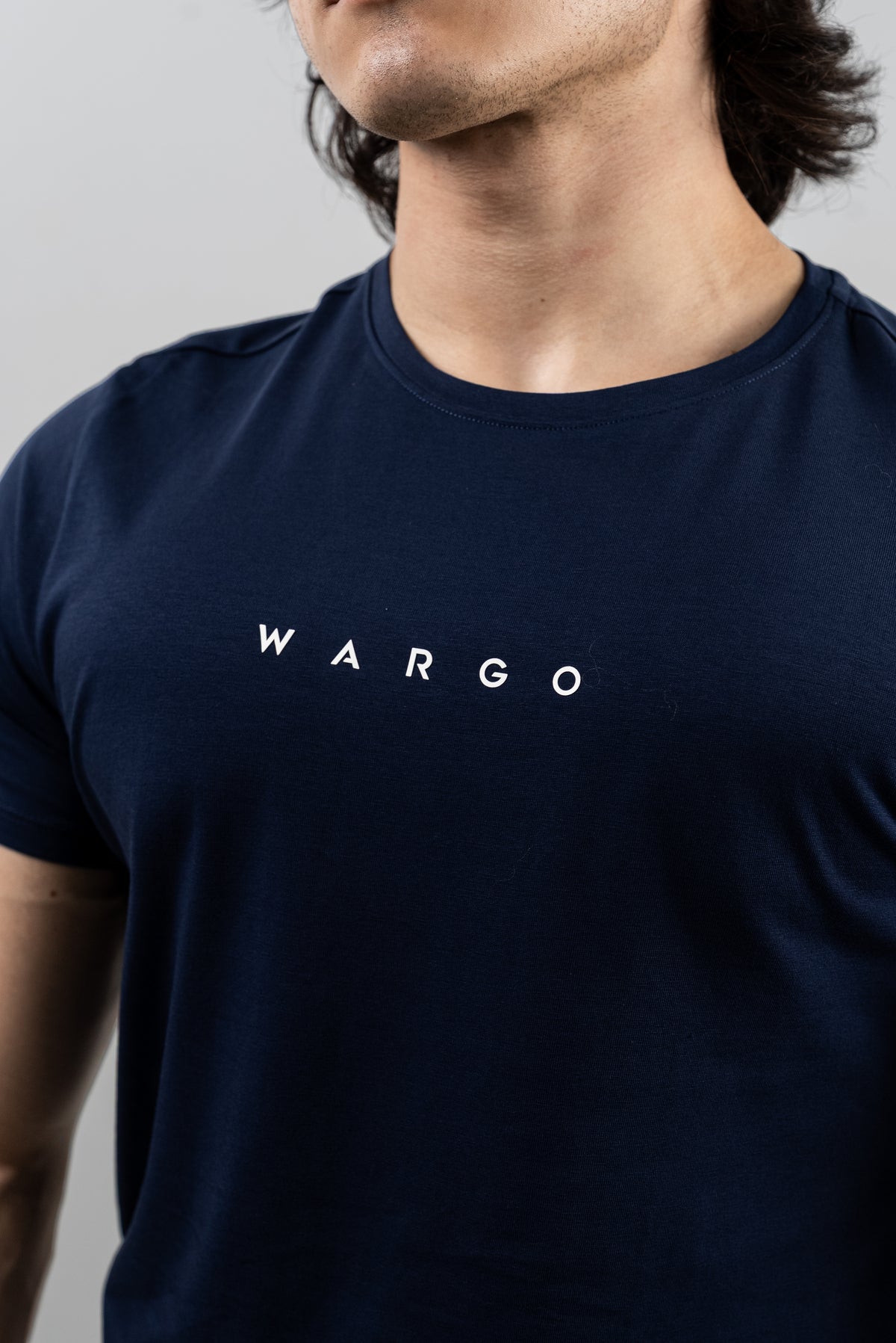 CAMISETA SLIM TEE ESSENTIALS  - AZUL