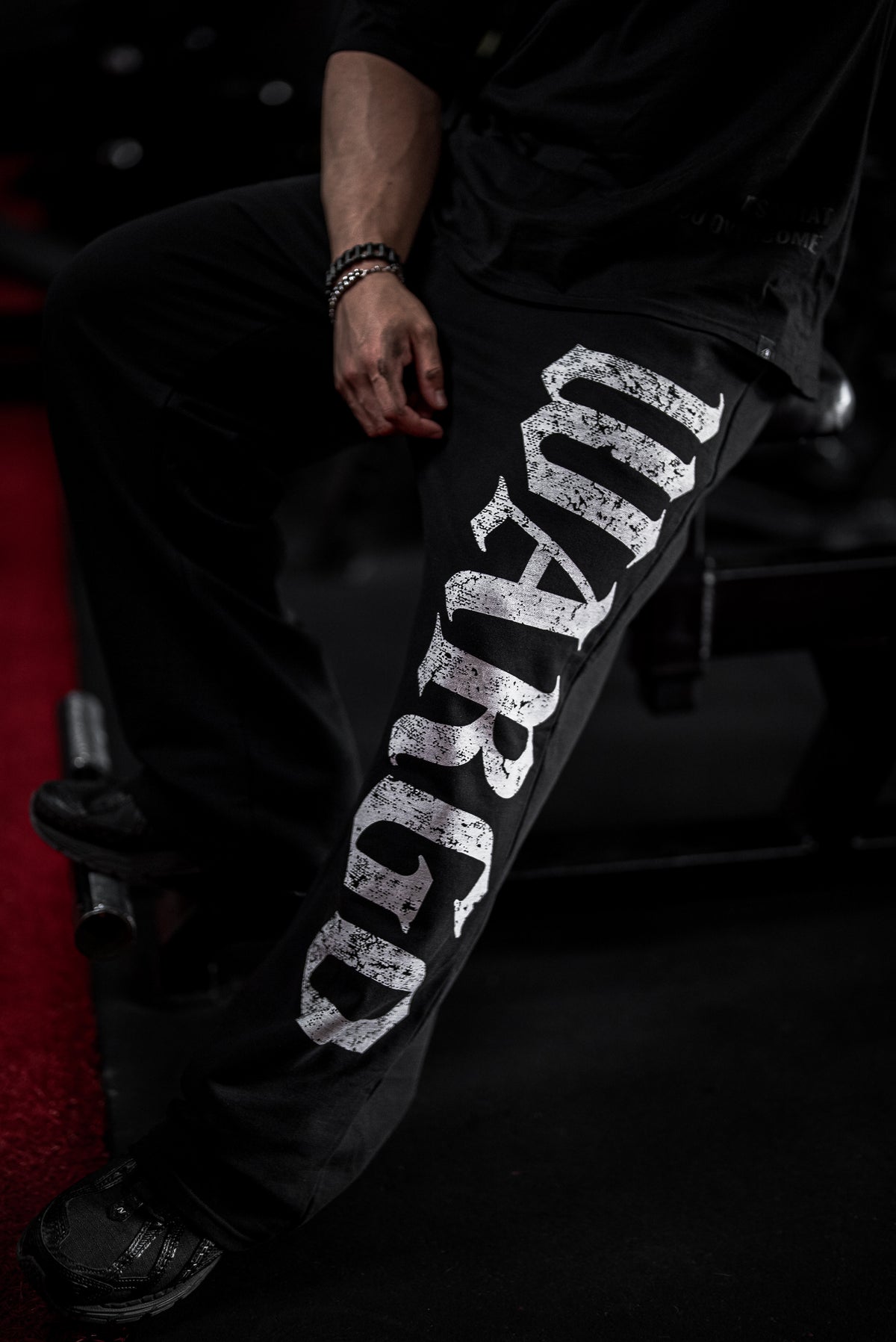 BAGGY ESSENTIALS  - NEGRO