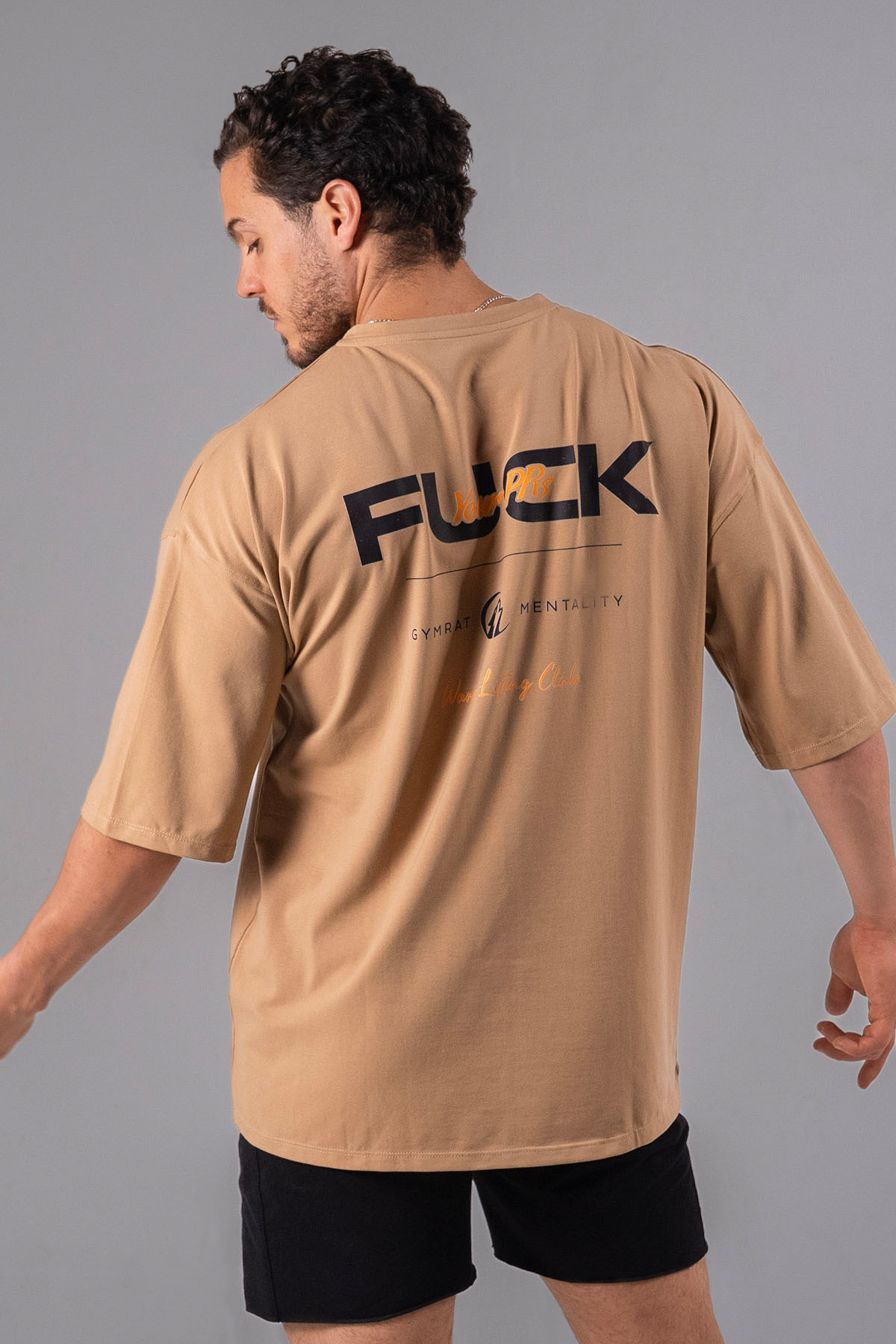 CAMISETA OVERSIZE F*CK YOUR PRs - BEIGE