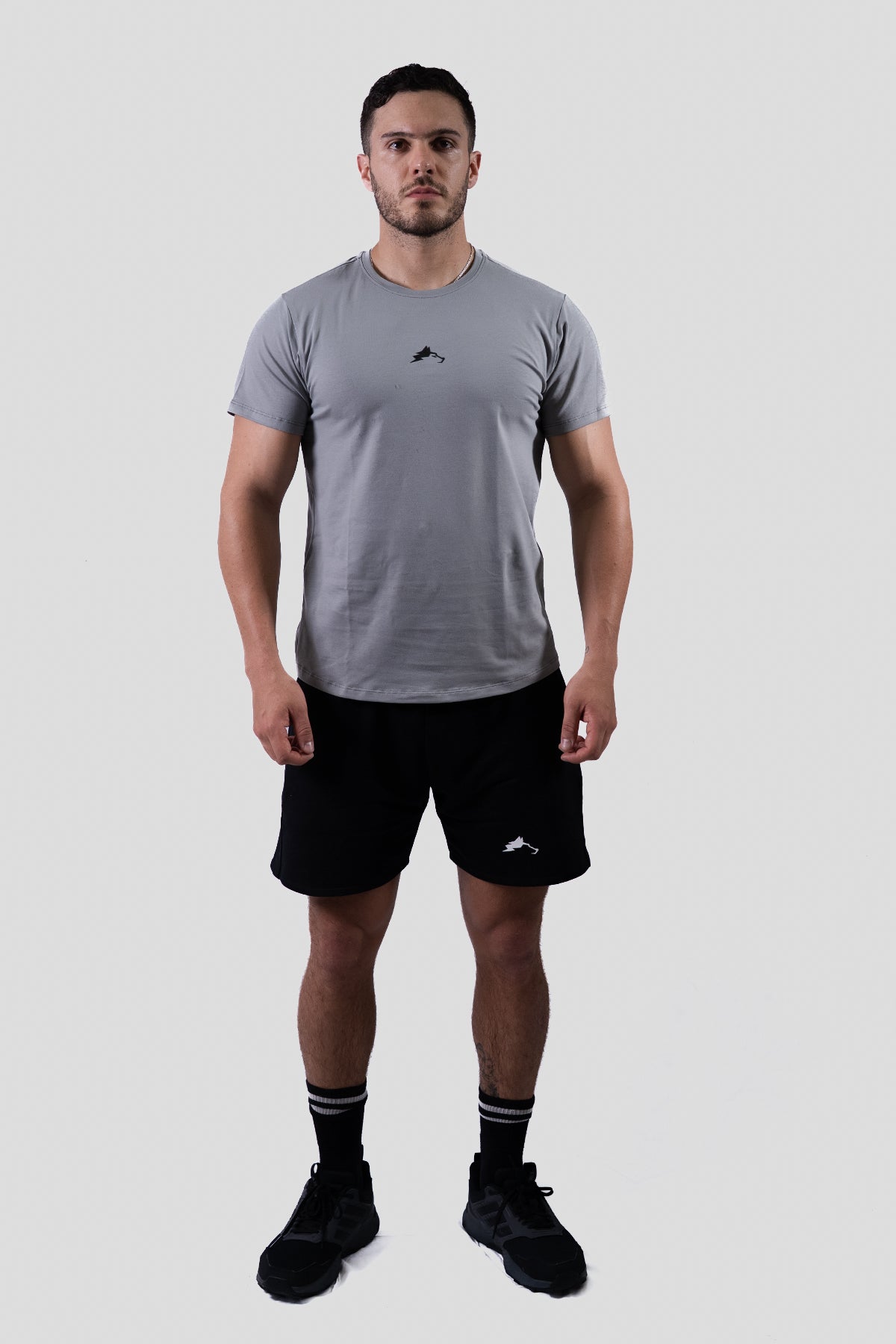 CAMISETA SLIM TEE  ESSENTIAL - GRIS