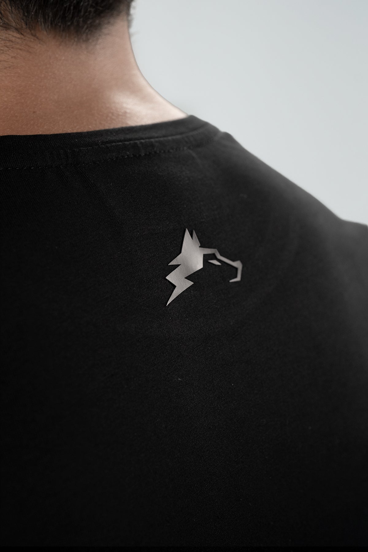 CAMISETA  SUPER SLIM TEE ESSENTIAL - NEGRO