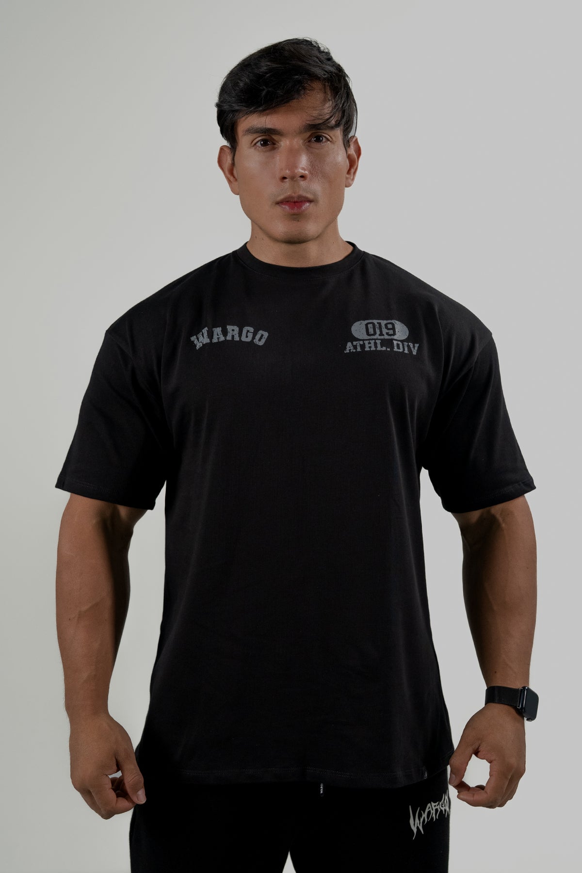 CAMISETA OVERSIZE ESSENTIAL ATHLETE  - NEGRO