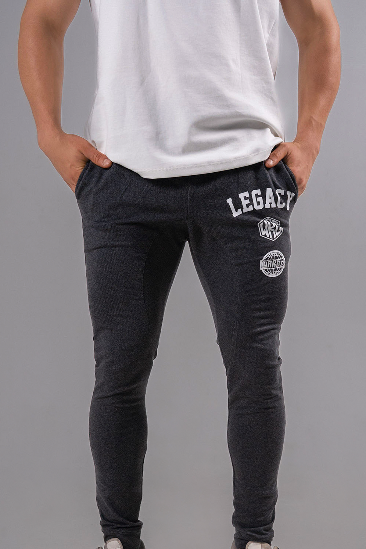 JOGGERS LEGACY CREW - GRAY
