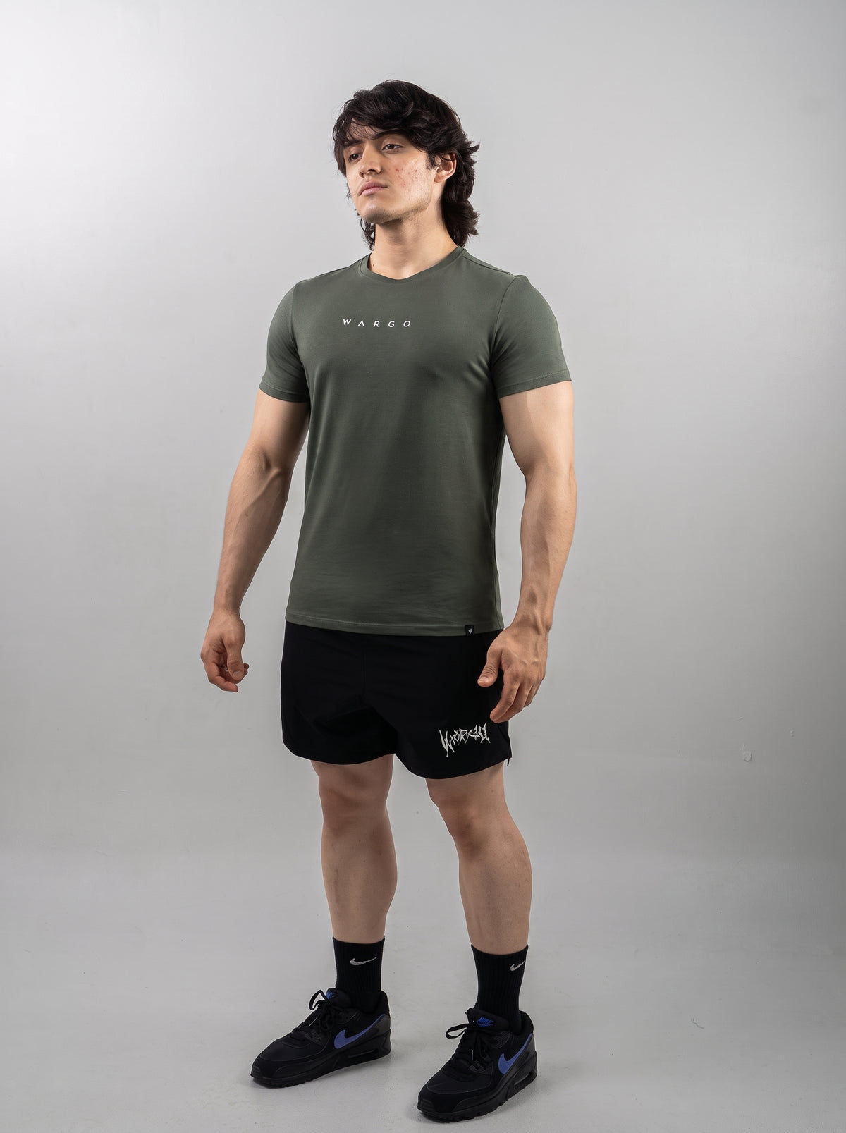 CAMISETA SLIM TEE ESSENTIALS  - VERDE